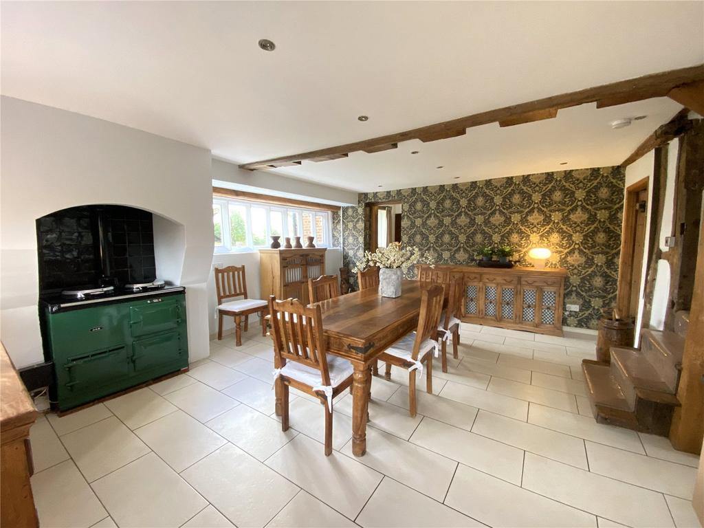 Breakfast Room