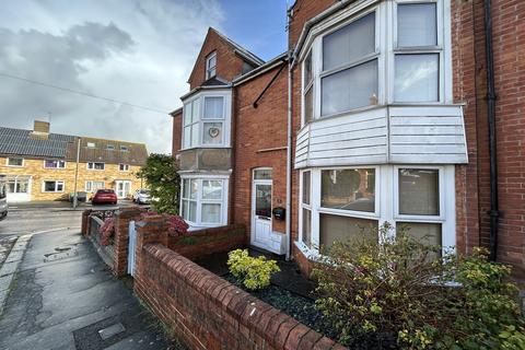 4 bedroom terraced house to rent, Weymouth