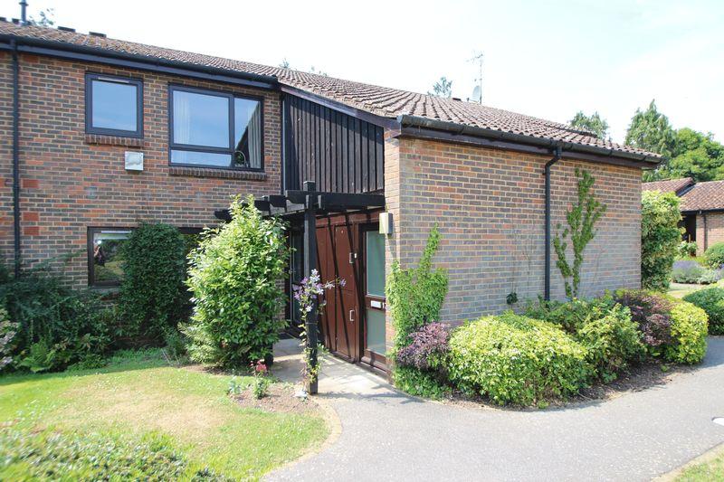 Roding Close, Elmbridge Village, Cranleigh 2 bed retirement property