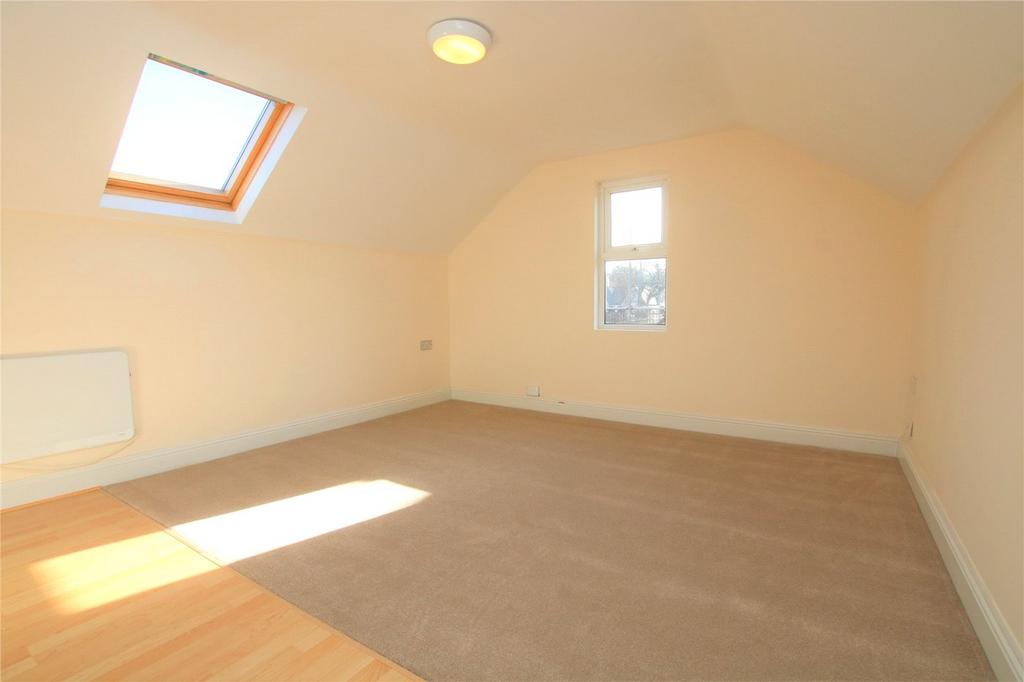 Apartment in Reading, Newtown - View 4