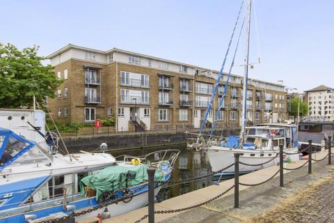 2 bedroom apartment to rent, Rainbow Quay, London SE16
