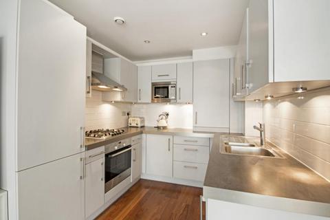 1 bedroom apartment to rent, Clerkenwell Road, London, EC1M