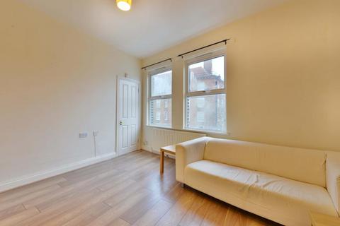 1 bedroom apartment to rent, Clarence Road, London, E5