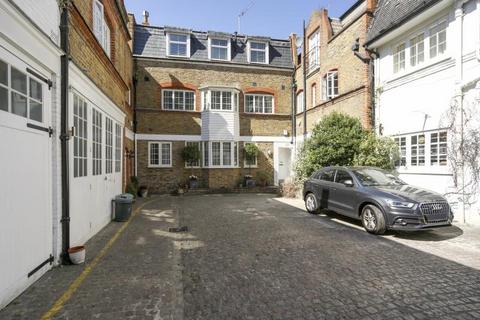 3 bedroom terraced house to rent, Hesper Mews, South Kensington, London, SW5