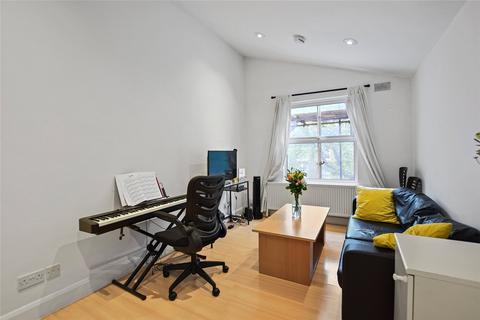 2 bedroom apartment to rent - Loftus Road, Shepherds Bush, London, W12
