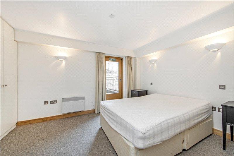 Apartment in London, South Kensington - View 2