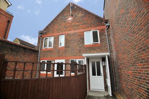 undefined, Alder House, St. Giles Close, Reading, Berkshire, RG1