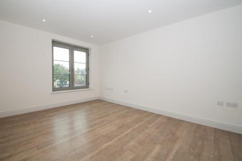 2 bedroom apartment to rent, Beach Street, Deal, CT14