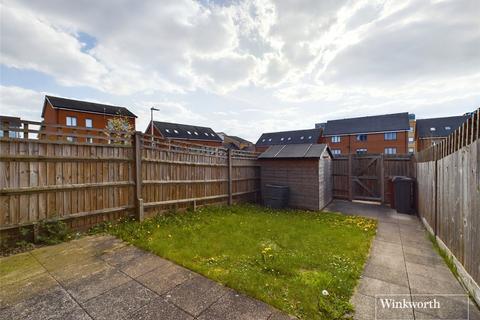 3 bedroom terraced house to rent, Greenham Avenue, Reading, Berkshire, RG2
