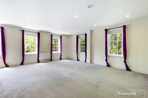 2 bedroom apartment to rent, Coopers House, 14  Brewery Court, Theale, Reading, RG7