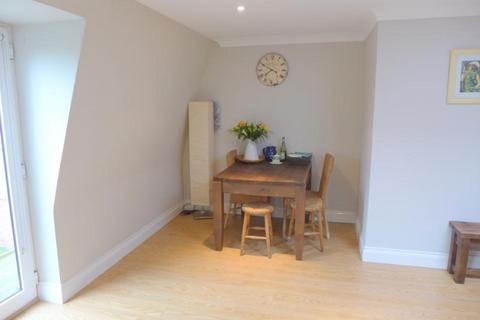 1 bedroom apartment to rent, Grove Road, Barnes, London, SW13