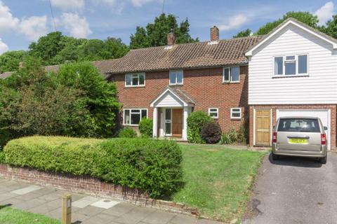 5 bedroom detached house to rent - The Terrace, Canterbury, CT2