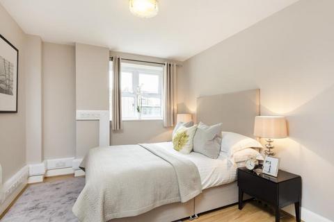 3 bedroom apartment to rent, Aria House, 5-15 Newton Street, London, WC2B