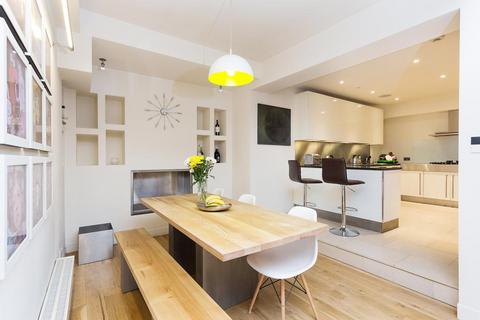 2 bedroom apartment to rent, Florence Street, London, N1