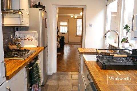2 bedroom terraced house to rent, Blacksmiths Lane, St Albans, Hertfordshire, AL3