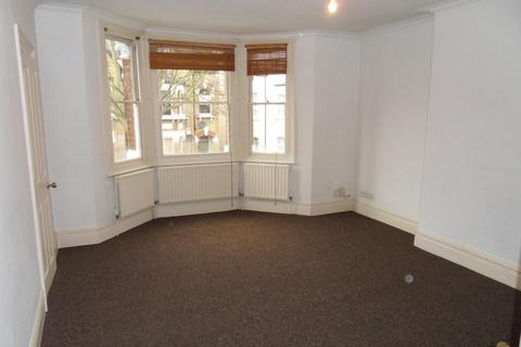 2 bedroom apartment to rent, Deronda Road, Herne Hill, London, SE24