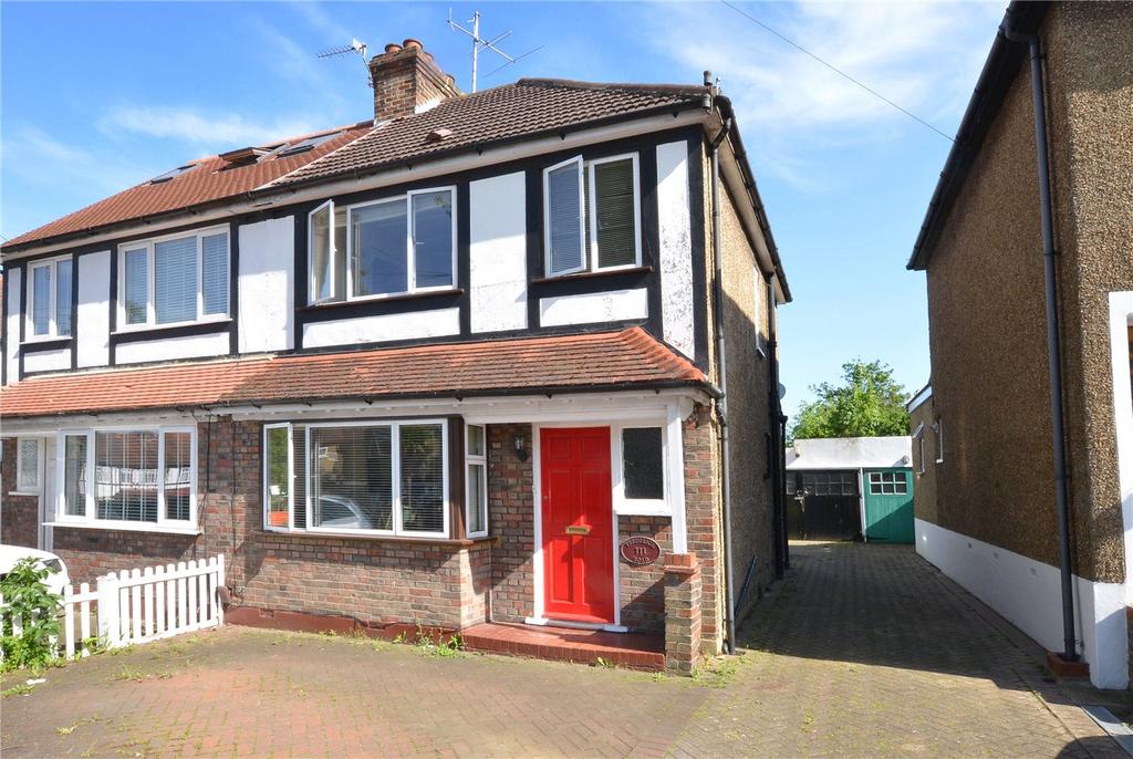 Frederick Road, Sutton, Surrey, SM1 3 bed semidetached house £1,600