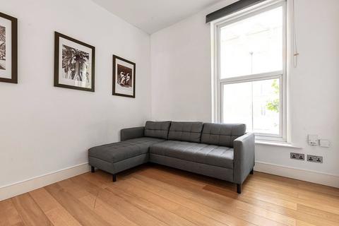 1 bedroom apartment to rent, Kings Cross Road, Clerkenwell, London, WC1X