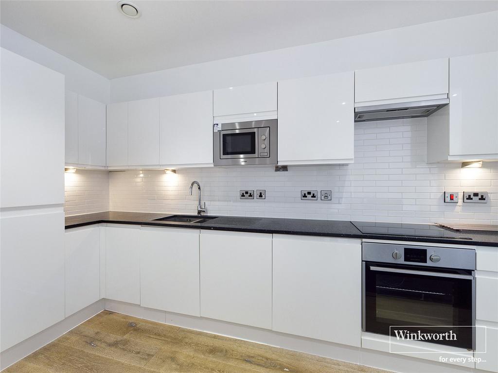 Apartment in Reading - View 3