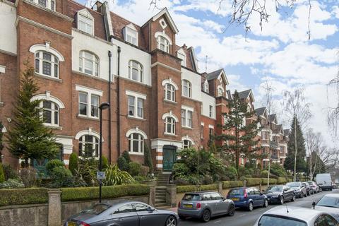 2 bedroom apartment to rent, Honeybourne Road, West Hampstead NW6