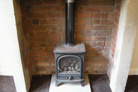 2 bedroom terraced house to rent, Edward Street  Hebden Bridge