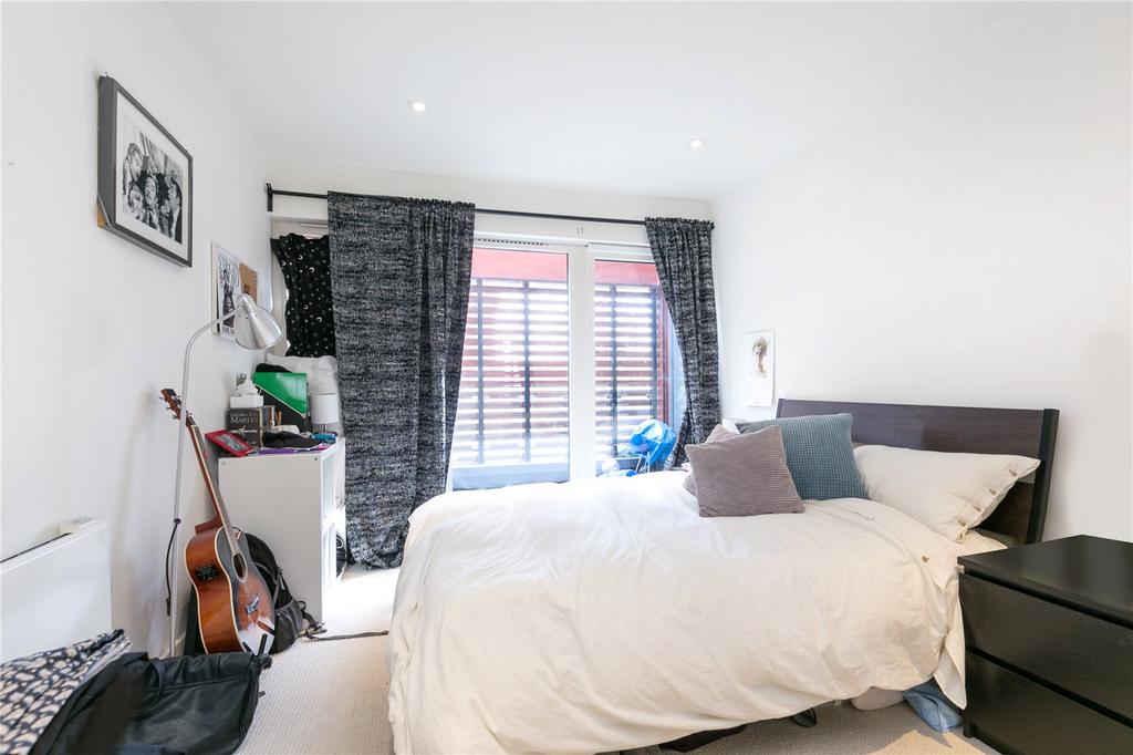 Apartment in London - View 3