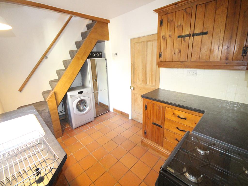 3 Bright Street Winewall Colne BB8 2 bed terraced house £495 pcm