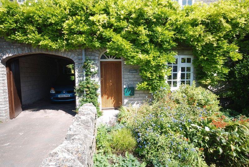 Keinton Mandeville. Between Somerton & Castle Cary 3 bed village house