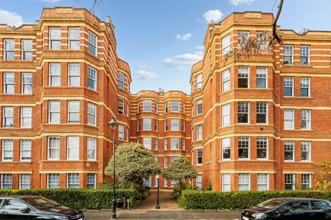 undefined, Sutton Court, Fauconberg Road, Chiswick, London