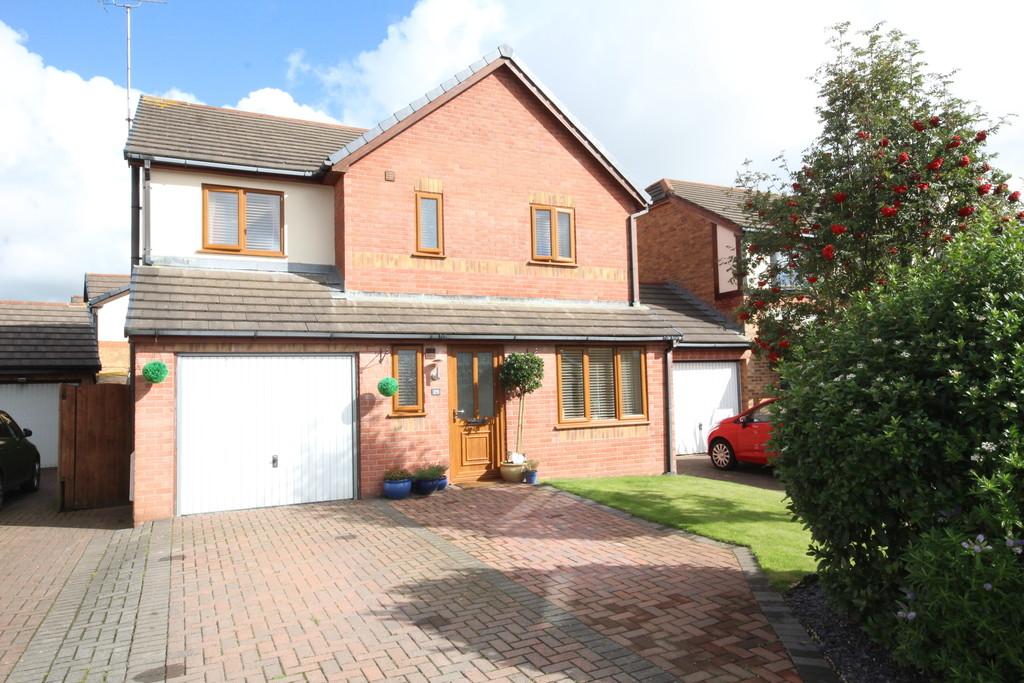 29 Lakeland Avenue, BarrowInFurness 4 bed detached house £255,000