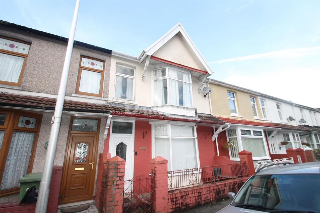 Mackintosh Road The Common 4 bed terraced house £140,000
