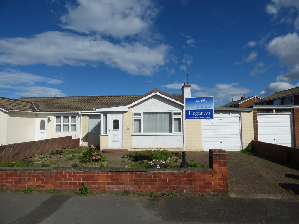 Briar Lea, Shiney Row, Houghton Le Spring 2 bed semidetached bungalow £115,000