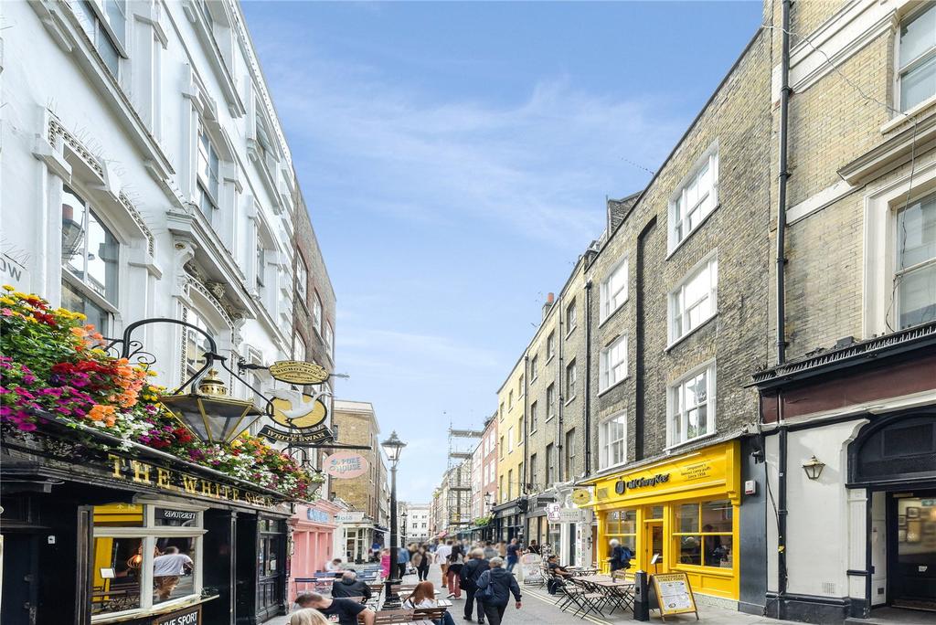 Apartment in West End - View 4
