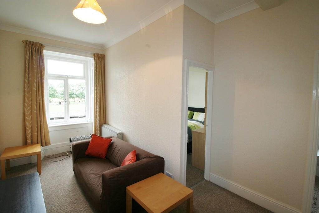 Grove Hall, Darrington 1 bed apartment £350 pcm (£81 pw)