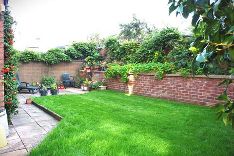 6 bedroom semi-detached house for sale, Marlborough Gardens, Carlisle, CA3