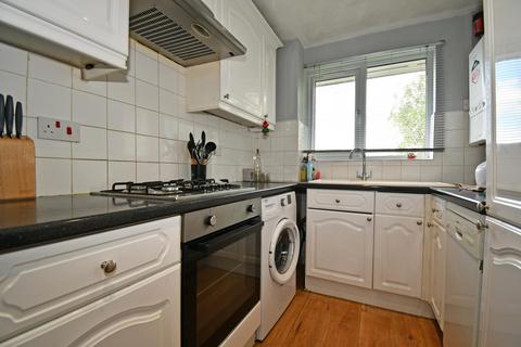 95 Howard Close, Waltham Abbey, EN9 1XB