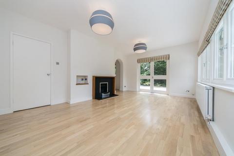 4 bedroom detached house to rent, West Heath Road, Hampstead, NW3