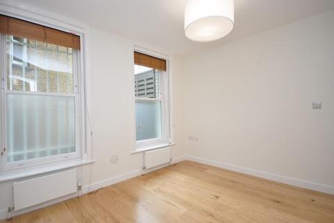 1 bedroom apartment to rent, Great Marlborough Street, Soho, W1F