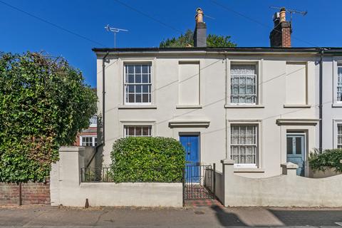 2 bedroom end of terrace house to rent, Parchment Street, Winchester, SO23