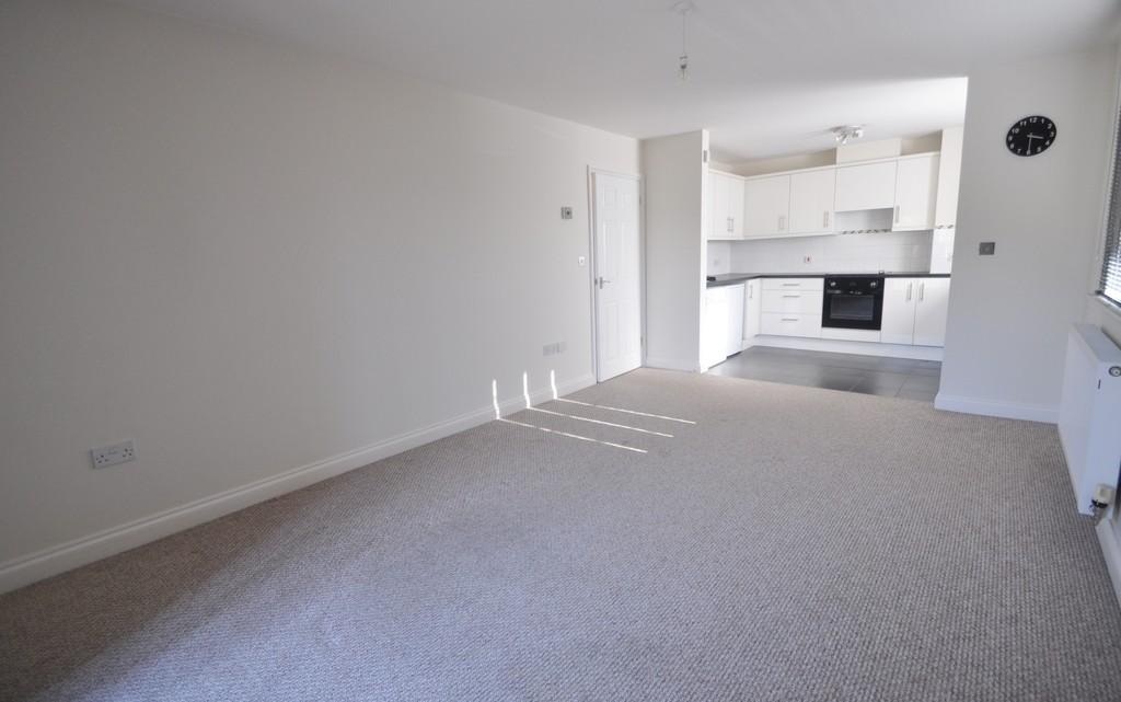 Apartment in Thundersley - View 2