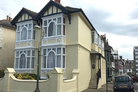 Studio to rent, Osborne Villas, Hove, East Sussex
