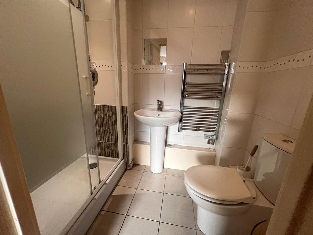 Ensuite