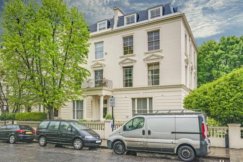 3 bedroom apartment to rent - Clifton Gardens, Little Venice, W9