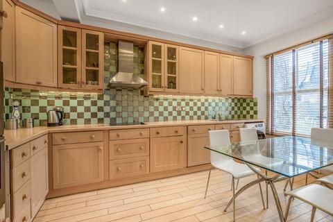 2 bedroom maisonette for sale, Alderney Street, London, SW1V