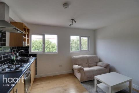 undefined, Avonmouth Road, Bristol