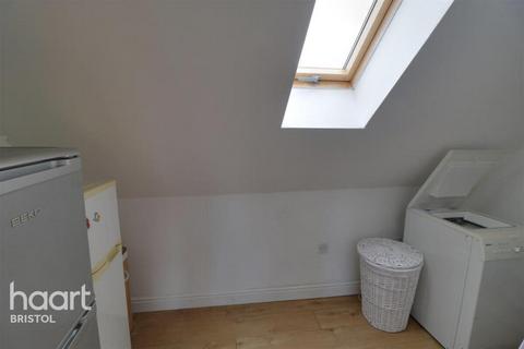undefined, Avonmouth Road, Bristol