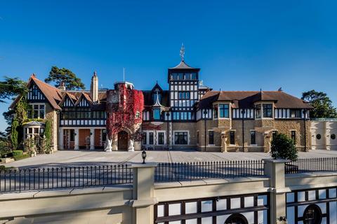 9 bedroom detached house for sale, Oxshott, Surrey, KT22.