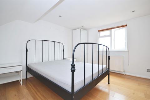 4 bedroom semi-detached house to rent, Noel Road, North Acton W3 0JG