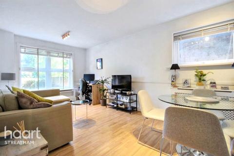 1 bedroom flat to rent, Palace Road, Streatham Hill, SW2