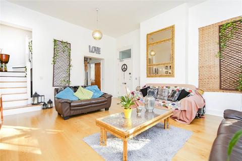 undefined, Building 20, Chatham Close, London, SE18